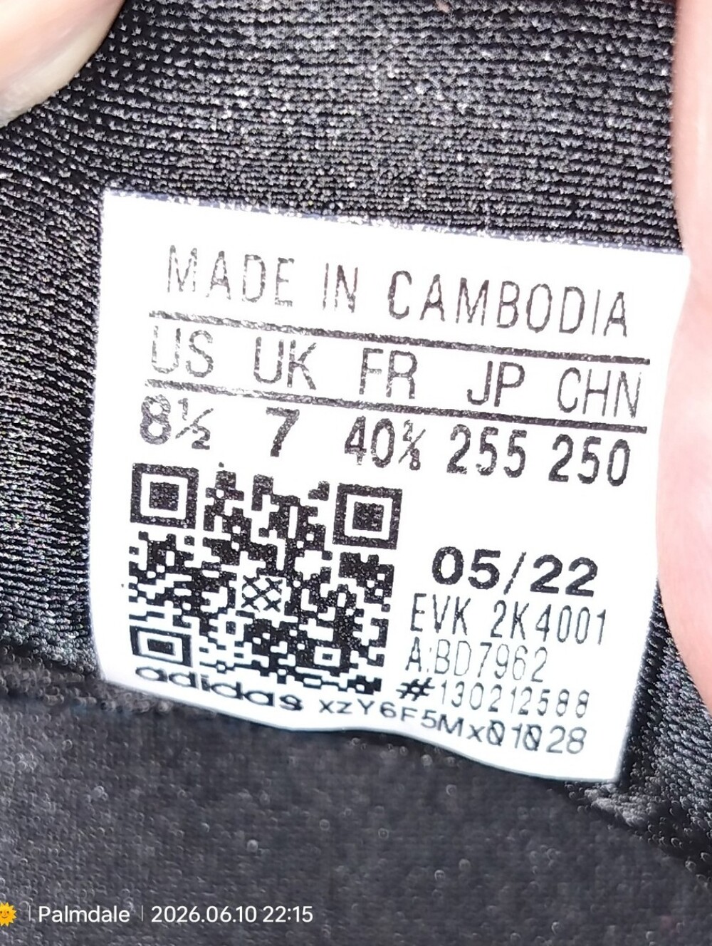 adidas Black and White Textile Shoe Label - Size 8.5 US - Picture 4 of 9